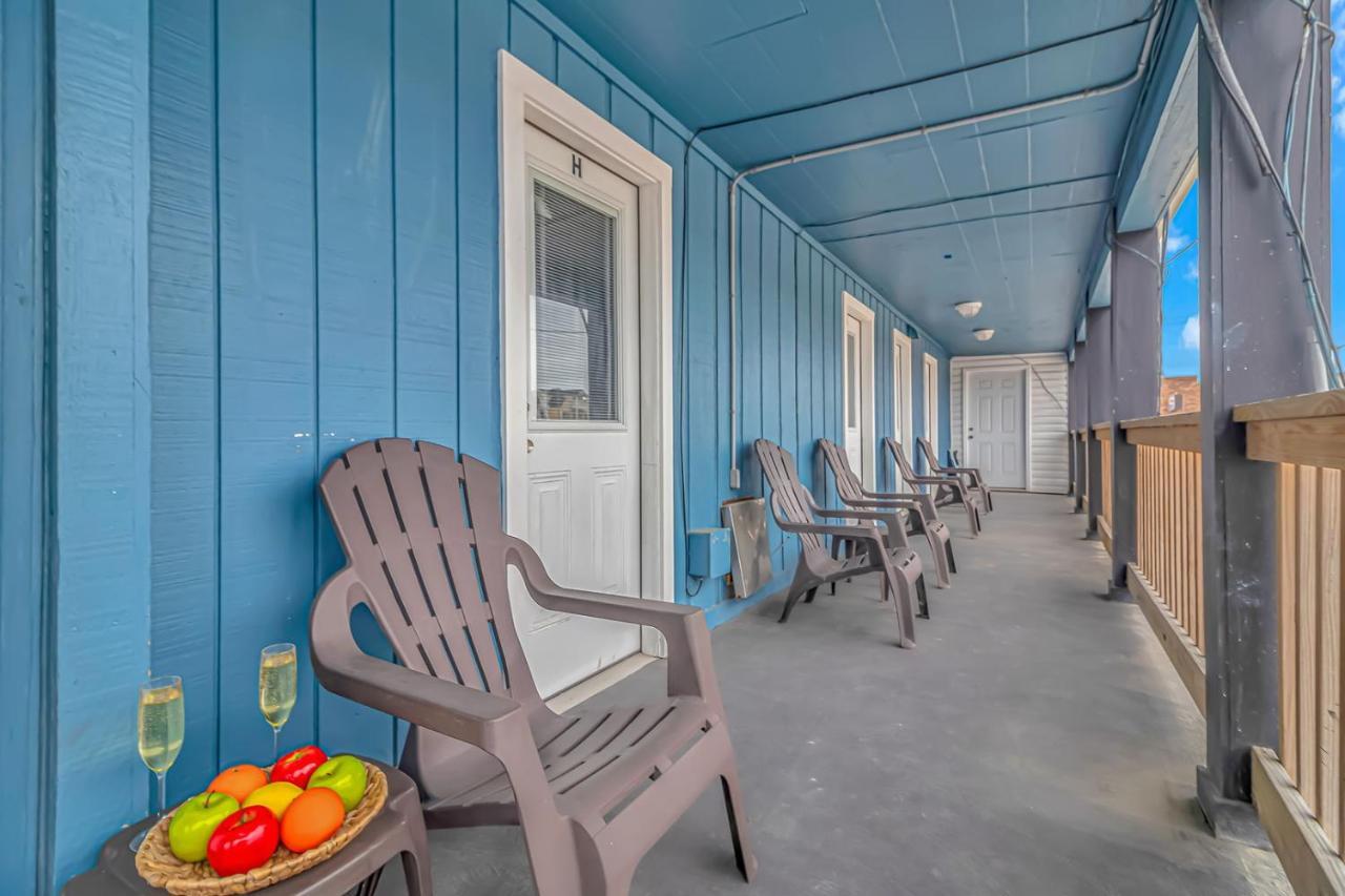 125 Atlantic Avenue Unit G1 - Pet Friendly! Walk To The Beach And Pier! 2Br -1Ba - Sleeps 6 Guests! เมอร์เทิลบีช ภายนอก รูปภาพ